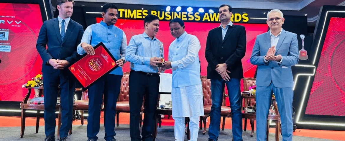 President receiving the Prestigious TIMES award for Jupiter Public School from Hon'ble Chief Minister Shri Mohan Majhi